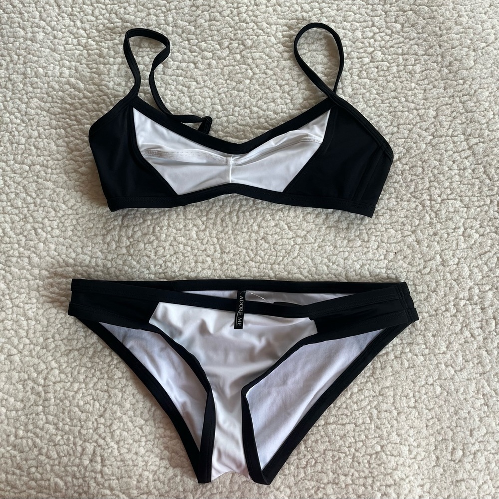 Adore Me Odyssia Black and White Colorblock Bikini- Size M